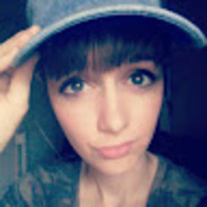 Meet your Posher, Lacey